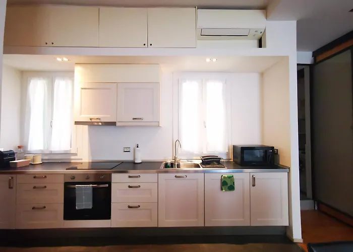 Апартаменты Ca Porticoes Болонья